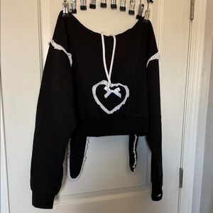 Black and White Heart Detail Crop Top